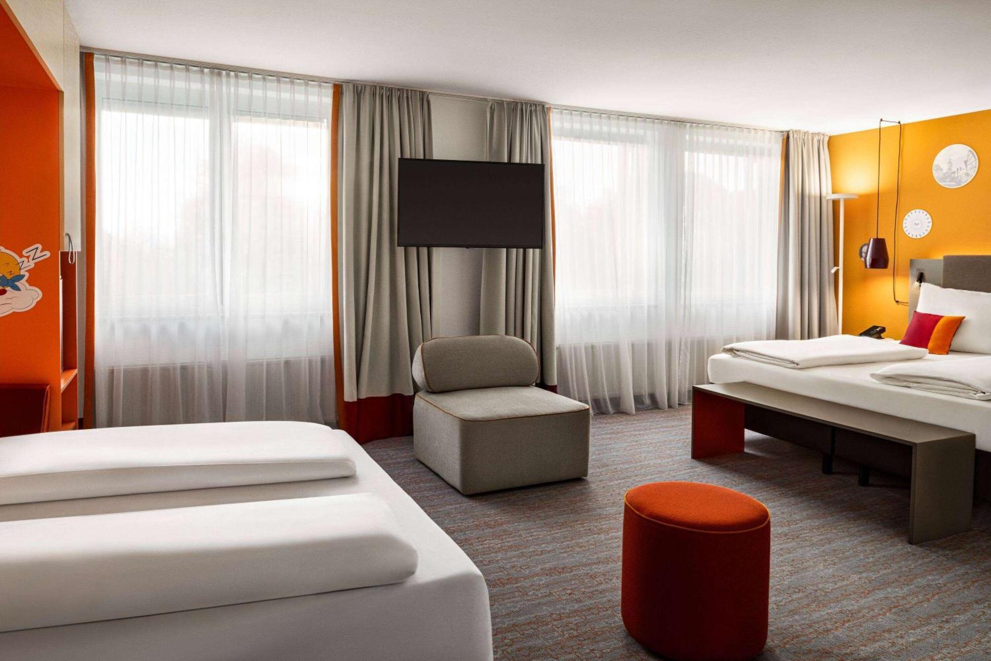 Vienna House Easy By Wyndham Guenzburg Hotel Ngoại thất bức ảnh