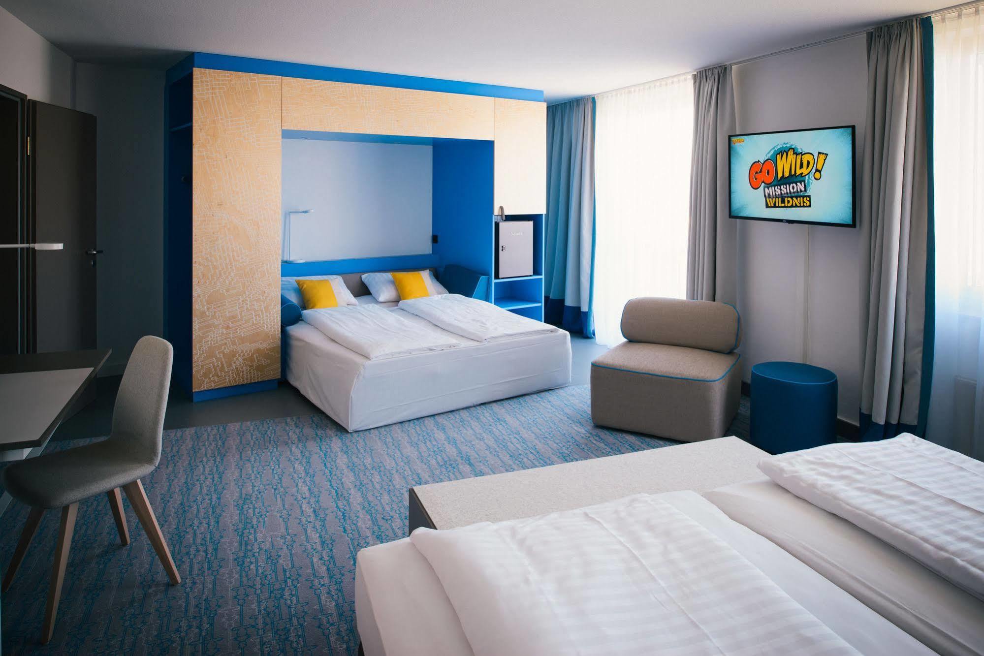 Vienna House Easy By Wyndham Guenzburg Hotel Ngoại thất bức ảnh